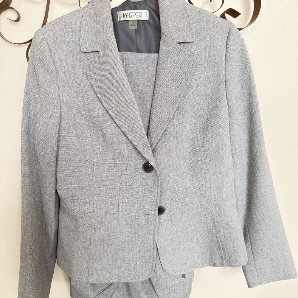 Kasper Elegant Gray Dress